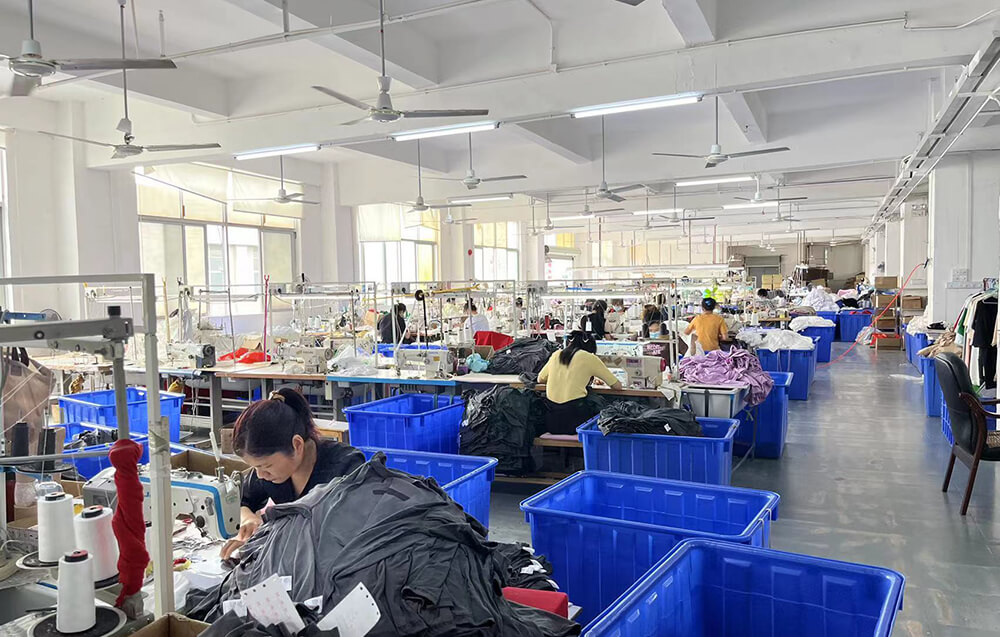 custom hoodie manufacturer