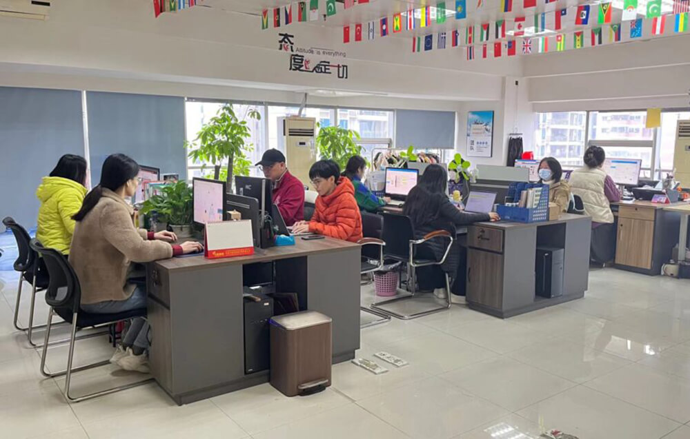 custom hoodie manufacturer